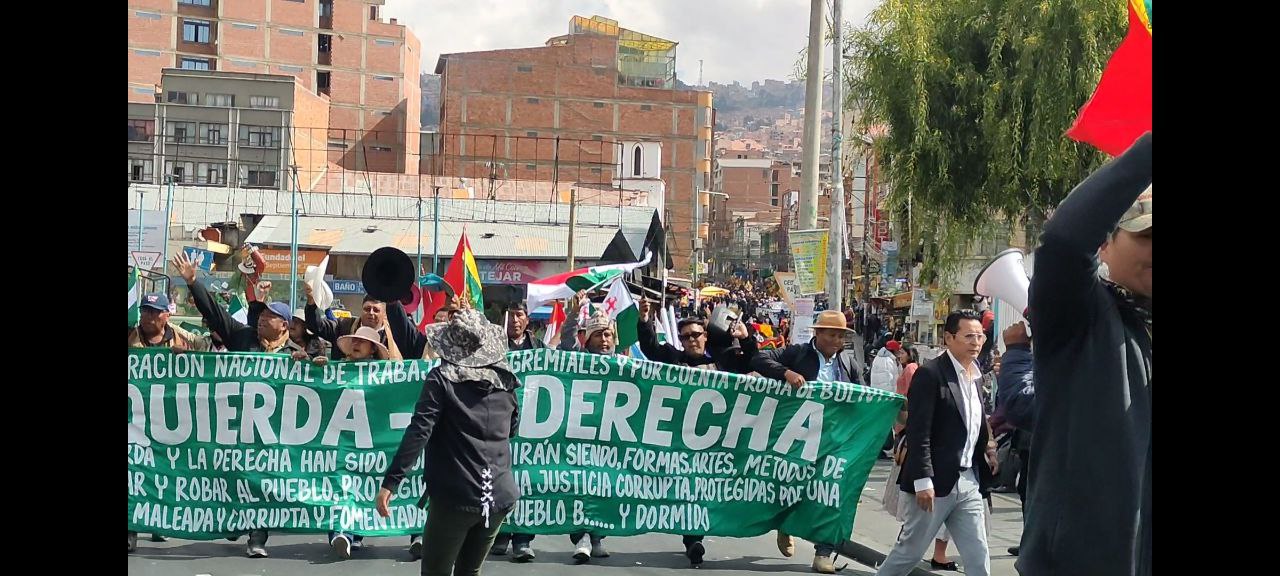Gremiales exigen la atención del gobierno con una marcha que dice “el pueblo tiene hambre”