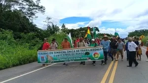 23 DÍAS DE CAMINATA Y SIN RESPUESTA FORMAL: MARCHISTAS DE BENI Y PANDO ESPERAN ACOGIDA DE LA UMSA