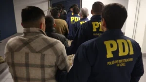 19 BOLIVIANOS SON EXPULSADOS DE CHILE JUNTO A COLOMBIANOS Y ECUATORIANOS
